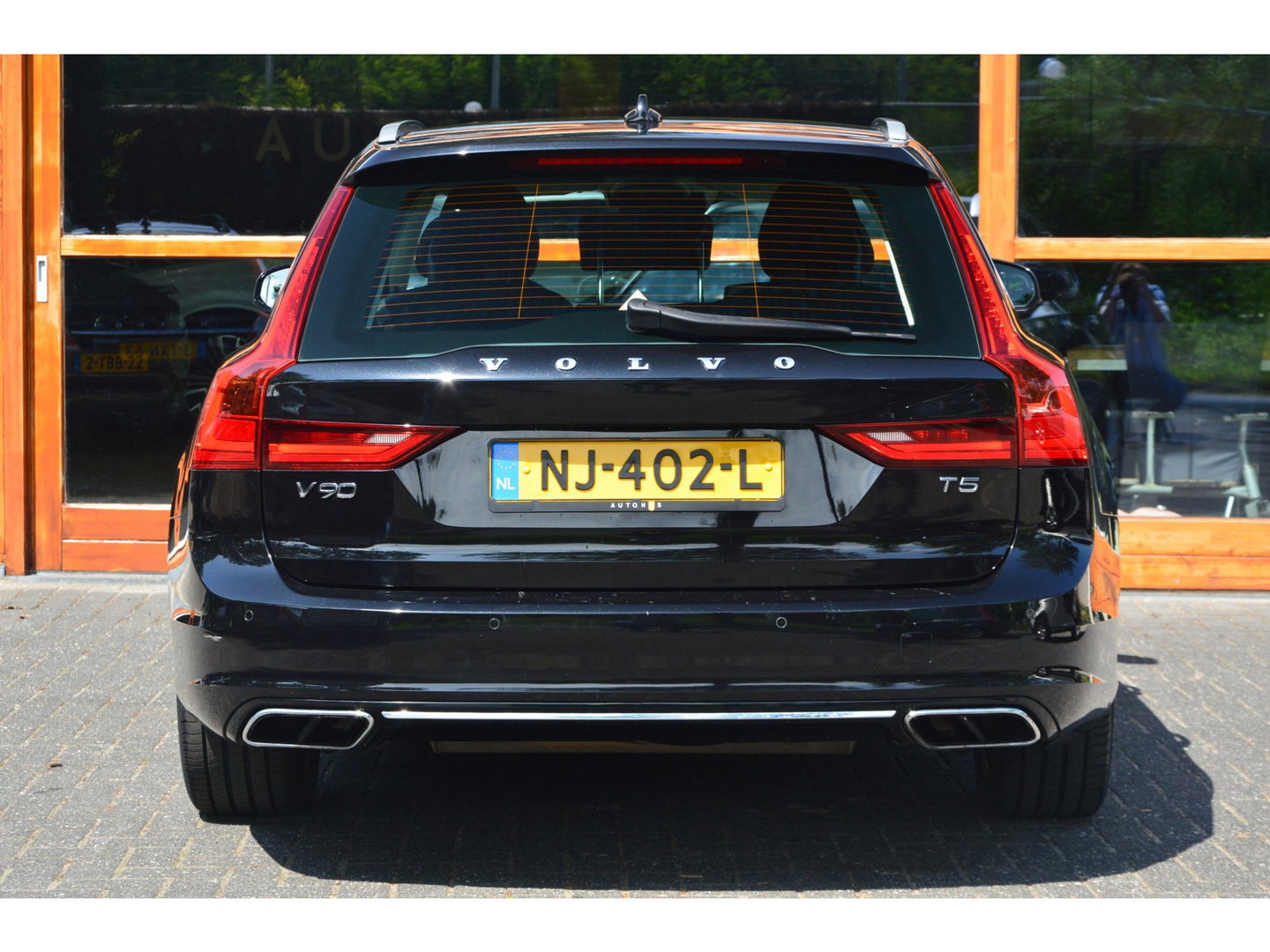 Volvo V90 T5 Inscription | Adaptive Cruise | Stoelverwarming | Lederen bekleding | Elektrische stoel |