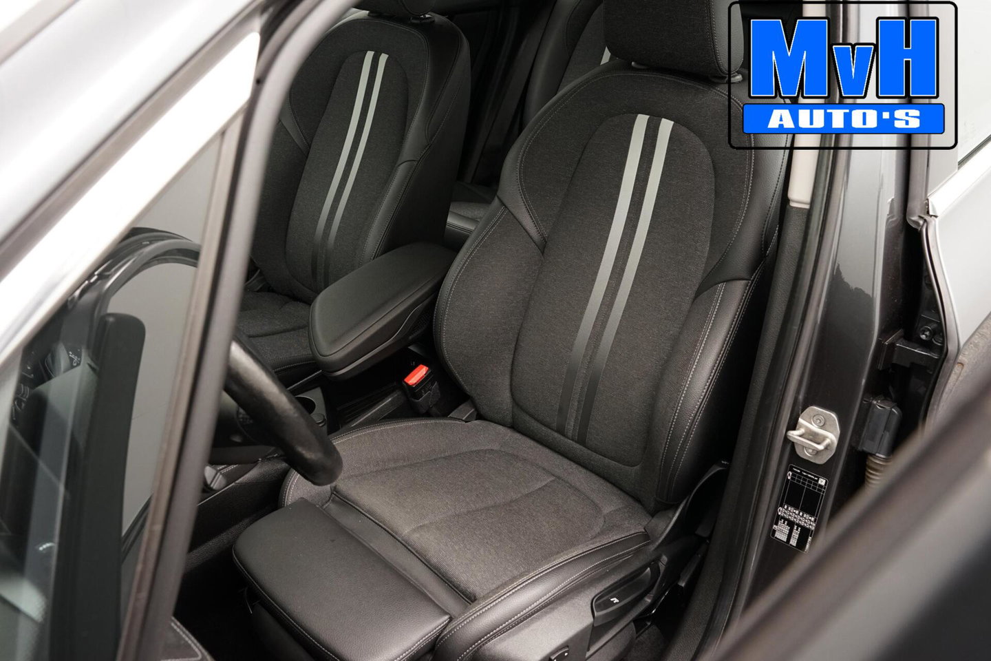 BMW 2 Serie Active Tourer 218i Business Edition|SPORTSTOEL