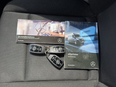 Mercedes-Benz eSprinter (INCL. BTW) *AUT | CLIMATE CONTROL | ELECTRIC WINDOWS | CAMERA | 16 INCH*