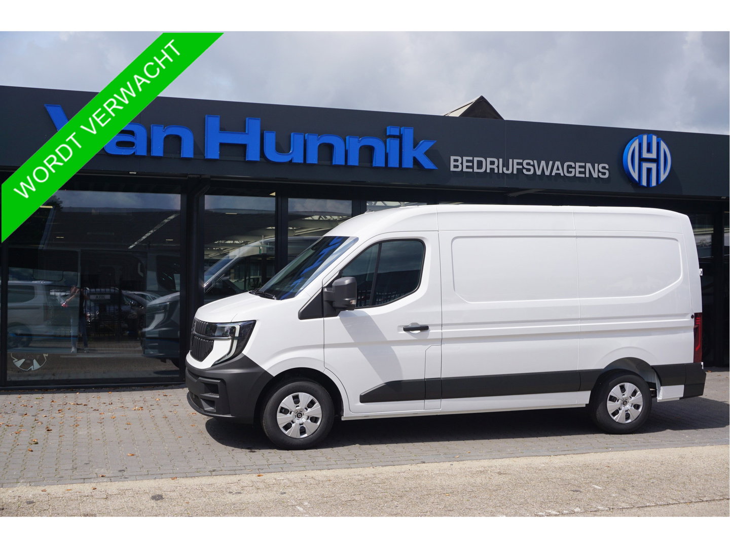 Renault Master E-Tech T35 L2H2 Extra Long range 87 kWh AUT Airco, Navi, Leder, Betimmering, Trekhaak NR. T04*