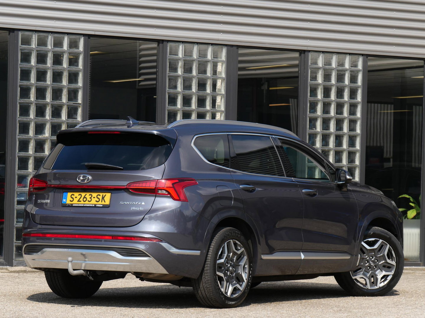 Hyundai Santa Fe PHEV PREMIUM PLUS SKY/ 7-PERSOONS/ TREKHAAK/ NL-AUTO 1STE EIGENAAR