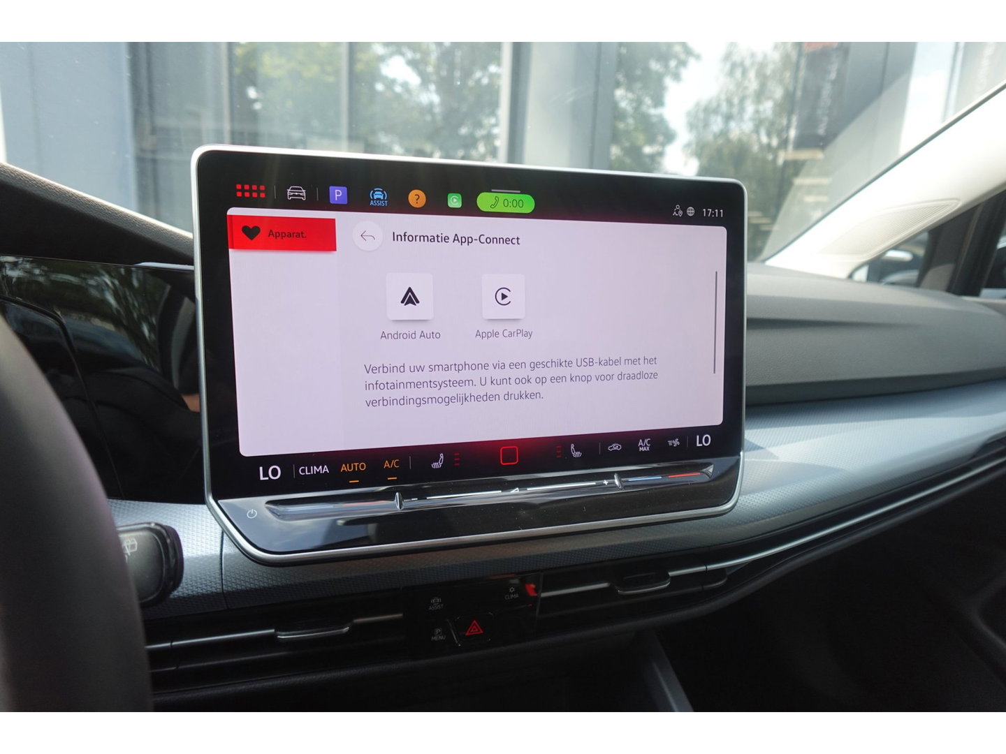 Volkswagen Golf 1.5 eTSI Goal edition CARPLAY ACC PDC NAVI CAM LED