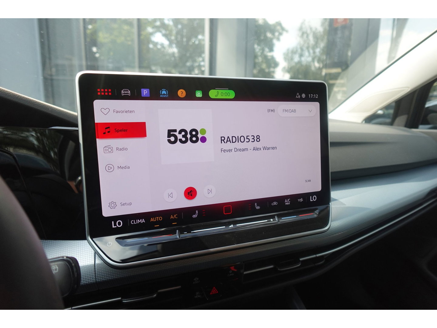 Volkswagen Golf 1.5 eTSI Goal edition CARPLAY ACC PDC NAVI CAM LED