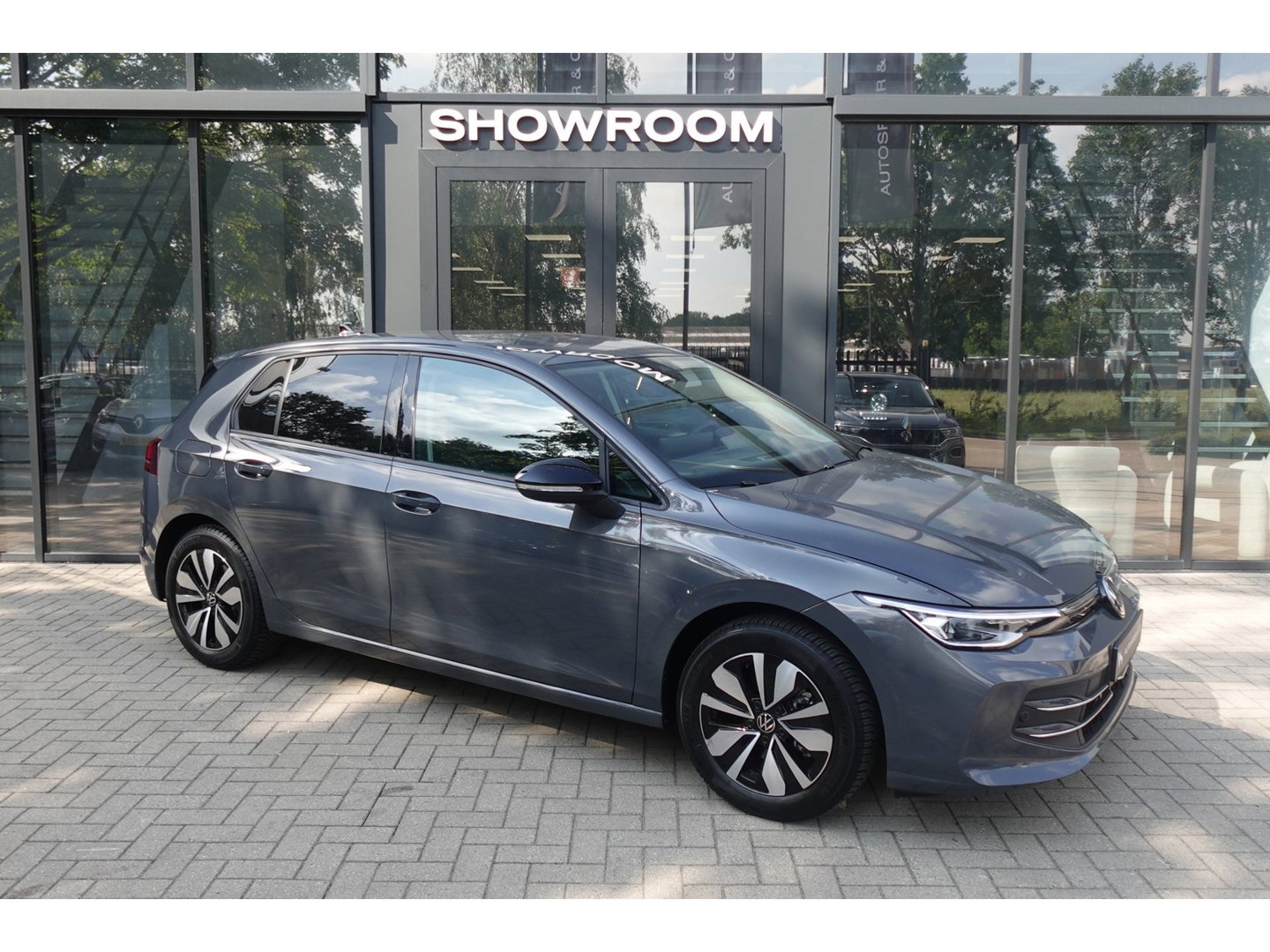 Volkswagen Golf 1.5 eTSI Goal edition CARPLAY ACC PDC NAVI CAM LED