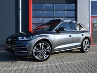 Audi Q5 - 55 TFSI e S-Line Quattro Competition Luchtvering | Massage | Memory | B&O | 360 | Electric Seats | Carplay | Digital Dash | Afgevlakt Stuur | Dodehoek Detectie | Adaptive Cruise | Lane Assist | Alcantara | Trekhaak | Matrix Led | Keyless