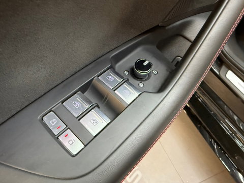 Audi RS6 4.0 TFSI quattro Dynamic+ Pano|B&O|HuD|360
