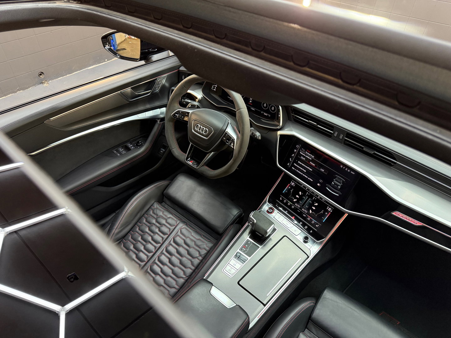 Audi RS6 4.0 TFSI quattro Dynamic+ Pano|B&O|HuD|360