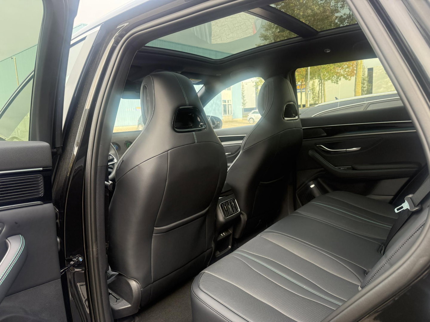 BYD SEAL U 1.5 T DM-i Comfort 125km elektrisch 26,6kwh