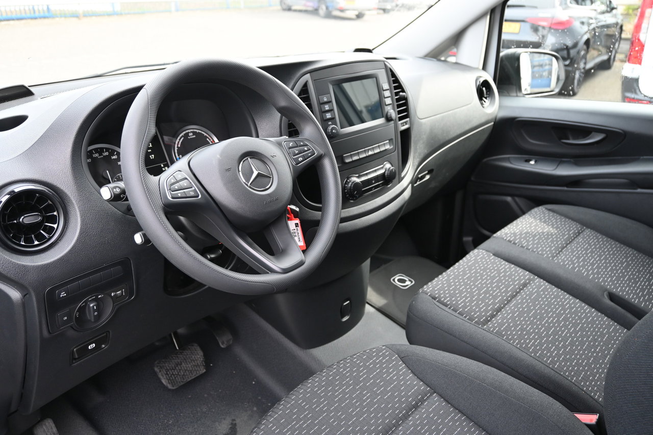 Mercedes-Benz eVito