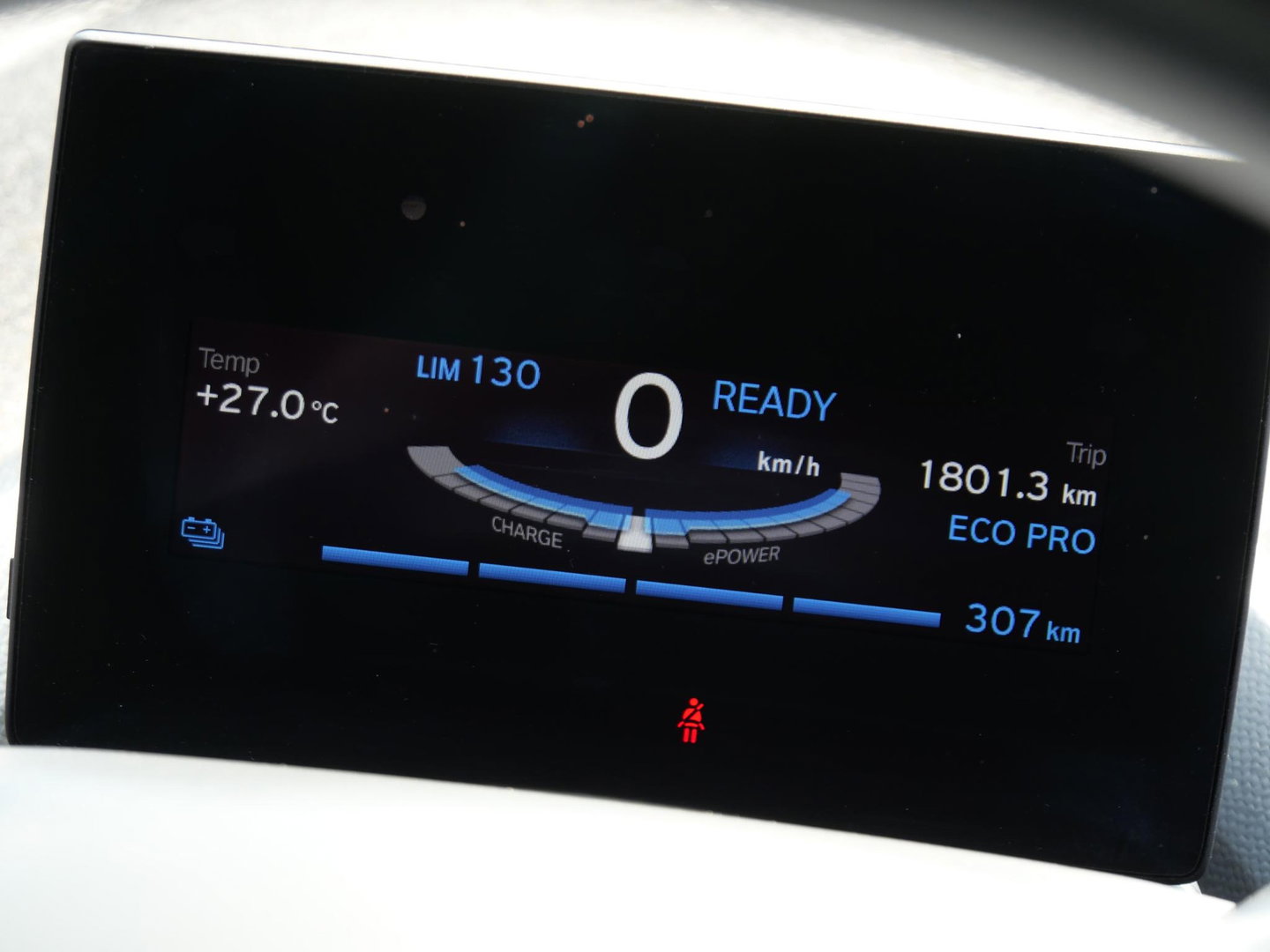 BMW i3 42kWh/ WARMTEPOMP/ CAMERA/ PDC V+A/ DAB/ SOH 87%