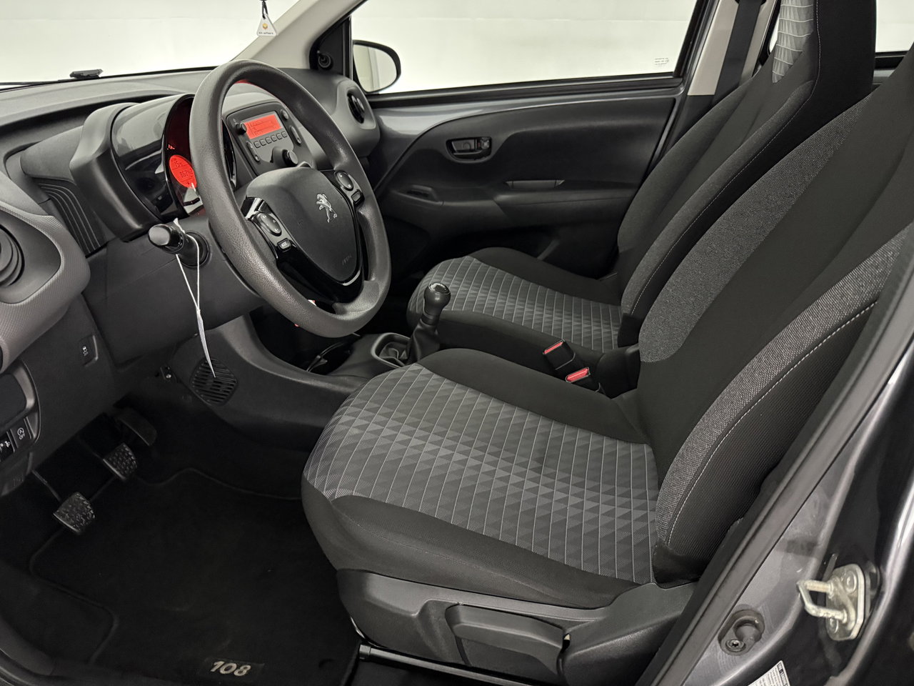 Peugeot 108