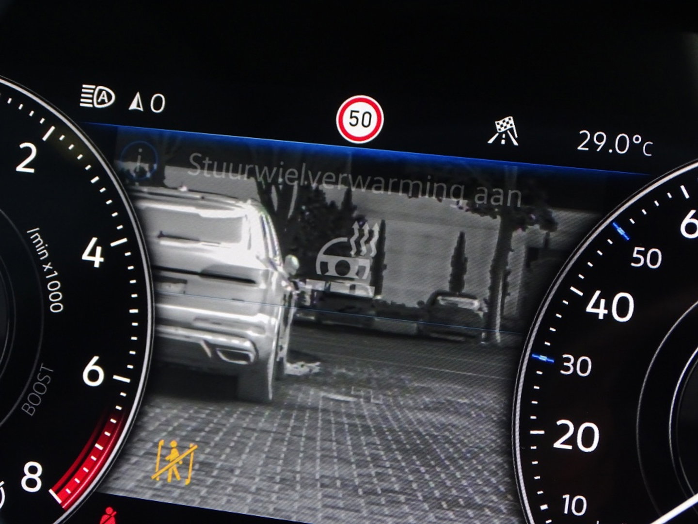 Volkswagen Touareg 3.0 e-Hybrid 462PK 4-Motion R / Massage / Dynaudio / 360°
