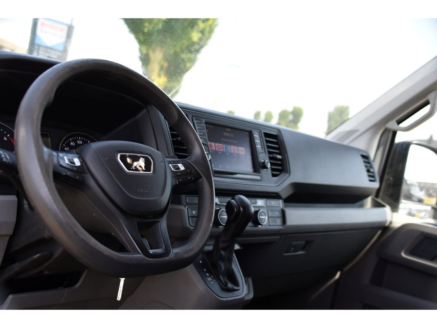 MAN TGE 3.180 35 2.0 L4H3 PB Edition Cruise, Camera, Carplay, 177pk, LED, Clima, Trekhaak, Automaat, Sensoren, Geveerde stoel, Uniek!