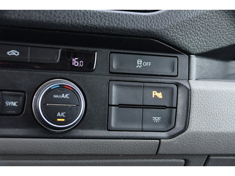 MAN TGE 3.180 35 2.0 L4H3 PB Edition Cruise, Camera, Carplay, 177pk, LED, Clima, Trekhaak, Automaat, Sensoren, Geveerde stoel, Uniek!