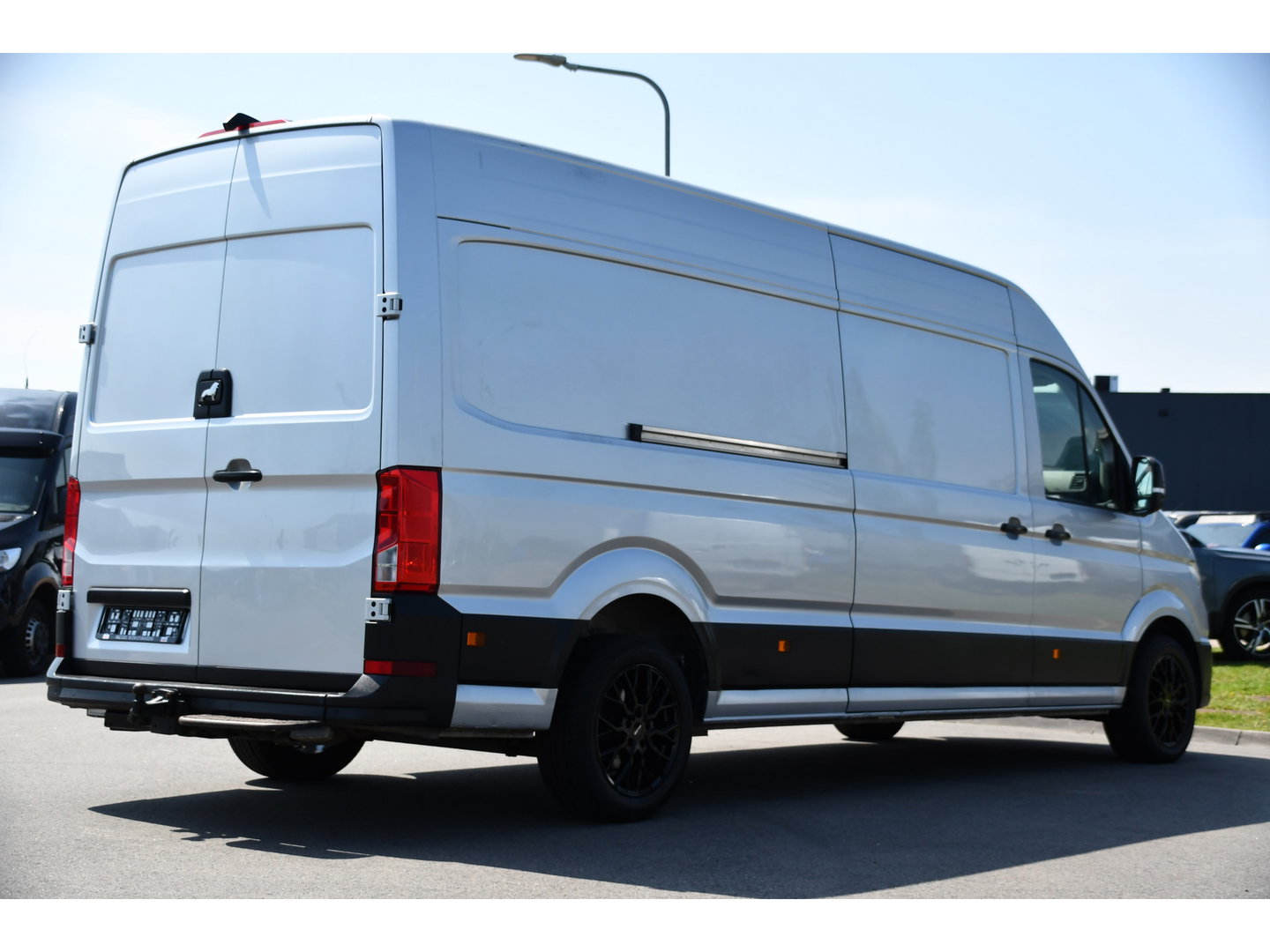 MAN TGE 3.180 35 2.0 L4H3 PB Edition Cruise, Camera, Carplay, 177pk, LED, Clima, Trekhaak, Automaat, Sensoren, Geveerde stoel, Uniek!