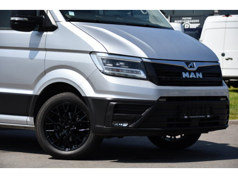 MAN TGE 3.180 35 2.0 L4H3 PB Edition Cruise, Camera, Carplay, 177pk, LED, Clima, Trekhaak, Automaat, Sensoren, Geveerde stoel, Uniek!
