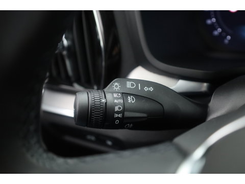 Volvo V60 2.0 T6 Plug-in hybrid AWD Plus Dark | SOH 101.9% | Forest Lake | Pano | Head-Up | Harman Kardon | 360cam | Pilot Assist | Stoel-Stuurverw.