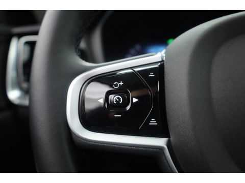 Volvo V60 2.0 T6 Plug-in hybrid AWD Plus Dark | SOH 101.9% | Forest Lake | Pano | Head-Up | Harman Kardon | 360cam | Pilot Assist | Stoel-Stuurverw.