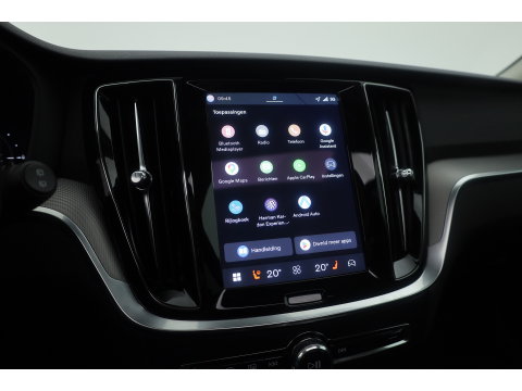 Volvo V60 2.0 T6 Plug-in hybrid AWD Plus Dark | SOH 101.9% | Forest Lake | Pano | Head-Up | Harman Kardon | 360cam | Pilot Assist | Stoel-Stuurverw.