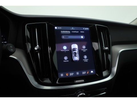 Volvo V60 2.0 T6 Plug-in hybrid AWD Plus Dark | SOH 101.9% | Forest Lake | Pano | Head-Up | Harman Kardon | 360cam | Pilot Assist | Stoel-Stuurverw.