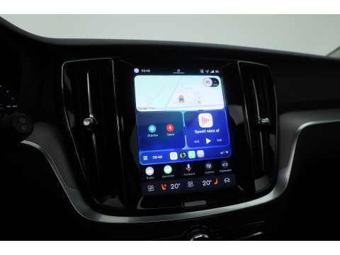 Volvo V60 2.0 T6 Plug-in hybrid AWD Plus Dark | SOH 101.9% | Forest Lake | Pano | Head-Up | Harman Kardon | 360cam | Pilot Assist | Stoel-Stuurverw.