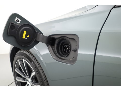 Volvo V60 2.0 T6 Plug-in hybrid AWD Plus Dark | SOH 101.9% | Forest Lake | Pano | Head-Up | Harman Kardon | 360cam | Pilot Assist | Stoel-Stuurverw.