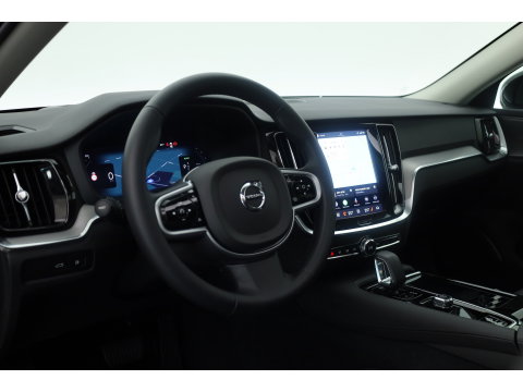 Volvo V60 2.0 T6 Plug-in hybrid AWD Plus Dark | SOH 101.9% | Forest Lake | Pano | Head-Up | Harman Kardon | 360cam | Pilot Assist | Stoel-Stuurverw.