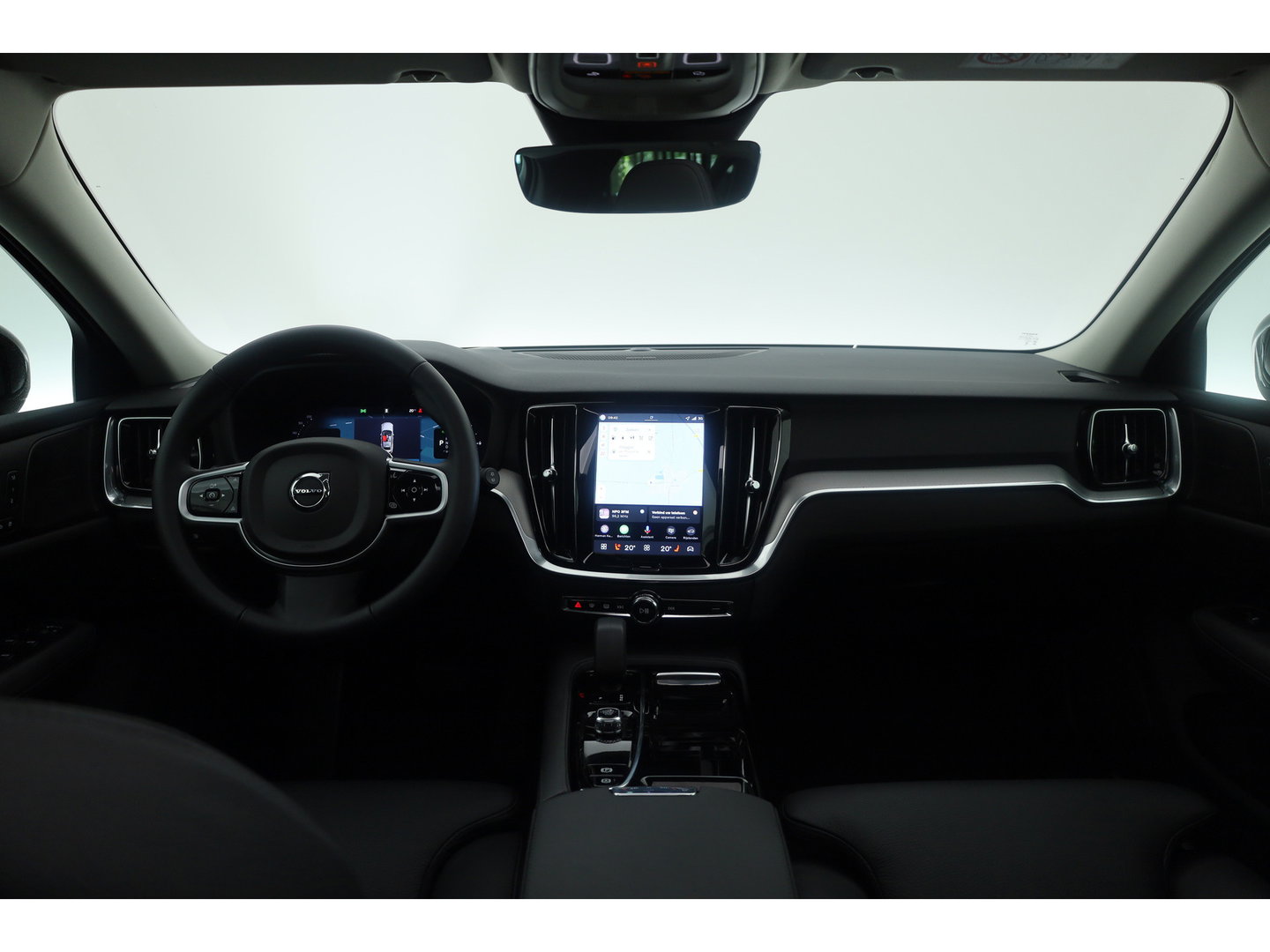 Volvo V60 2.0 T6 Plug-in hybrid AWD Plus Dark | SOH 101.9% | Forest Lake | Pano | Head-Up | Harman Kardon | 360cam | Pilot Assist | Stoel-Stuurverw.