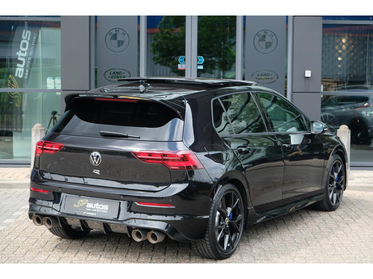 Volkswagen Golf R 2.0 TSI 320pk 8R 4Motion Performance Akrapovic Panoramadak Black edition IQ light DCC Camera