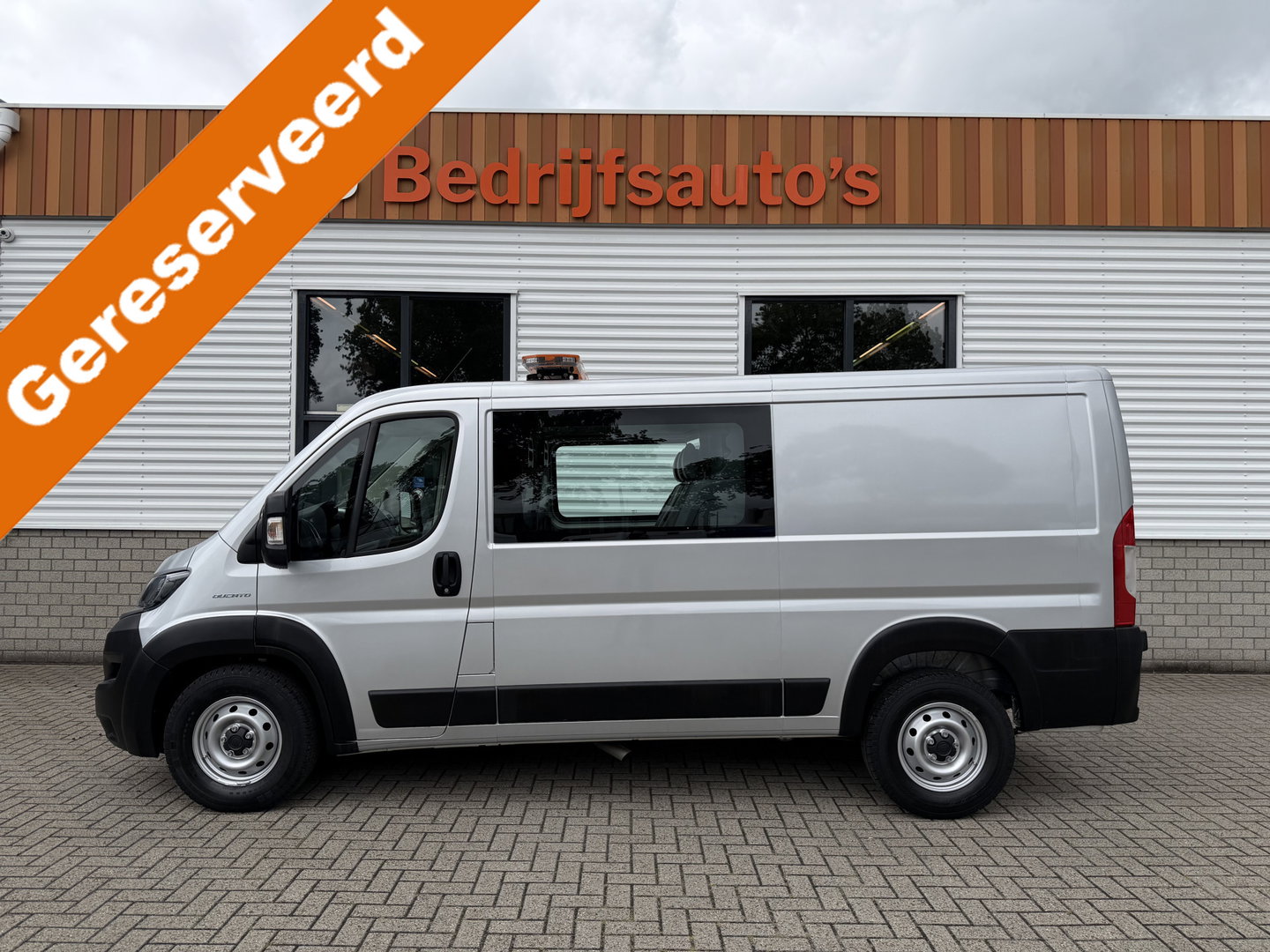 Fiat Ducato Maxi 35H 2.3 MultiJet 140pk L2H1 DC 5 persoons / vaste prijs rijklaar € 20.950 ex btw / cruise en climate control / trekhaak 3000 kg / achteruit rijcamera / euro 6 / bpm vrij