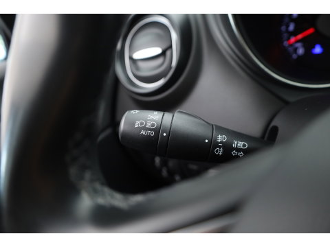 Renault Captur 0.9 TCe Intens | Trekhaak | Cruise Control | Keyless | Camera | Bluetooth | Navi | PDC V+A