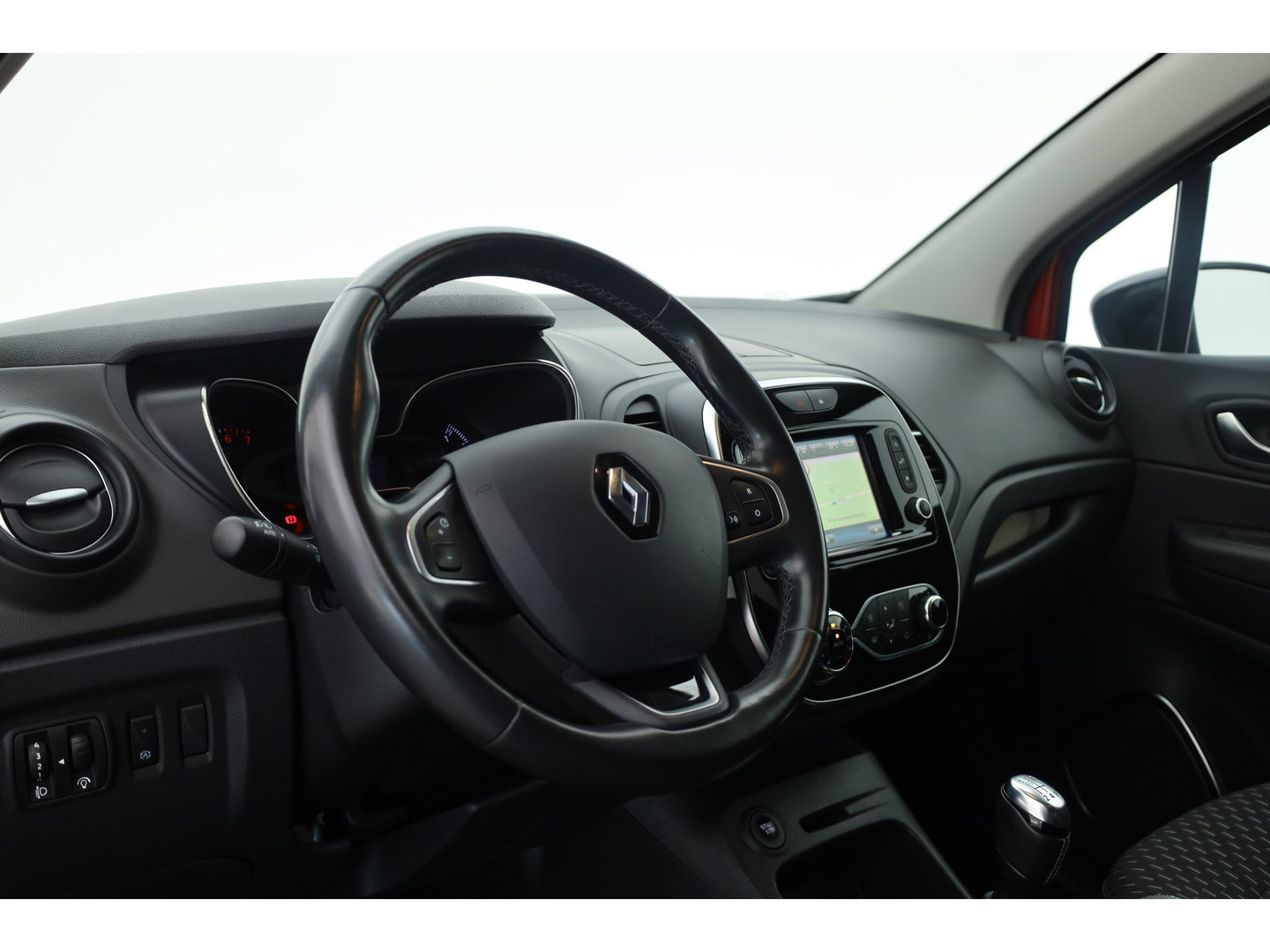 Renault Captur 0.9 TCe Intens | Trekhaak | Cruise Control | Keyless | Camera | Bluetooth | Navi | PDC V+A
