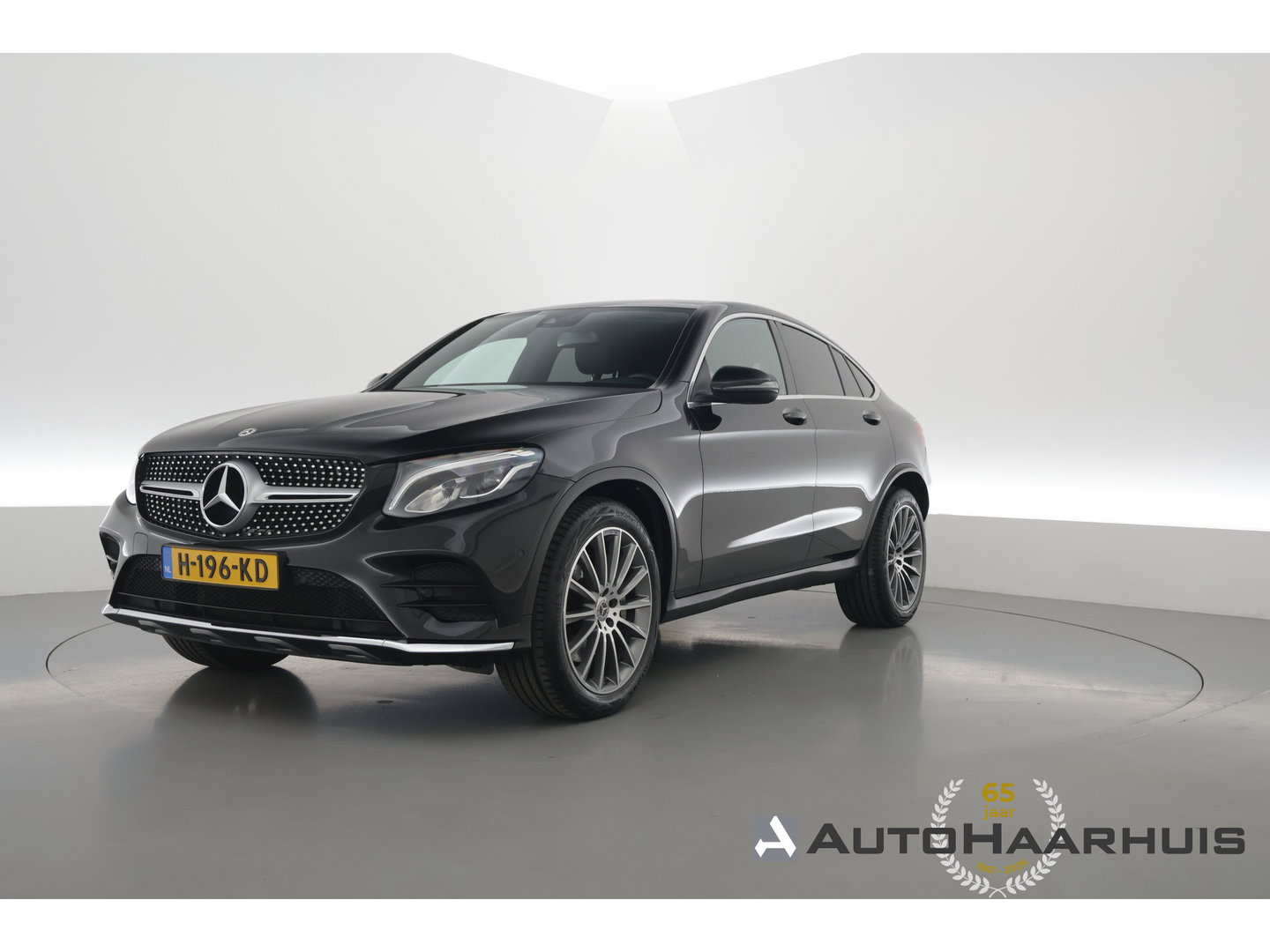 Mercedes-Benz GLC Coupé 250 4MATIC Business Solution AMG | Cruise Control | Memory | Stoelverw. | Camera | Bluetooth | 2400kg Trekgewicht | PDC V+A