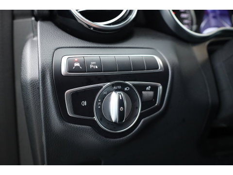 Mercedes-Benz GLC Coupé 250 4MATIC Business Solution AMG | Cruise Control | Memory | Stoelverw. | Camera | Bluetooth | 2400kg Trekgewicht | PDC V+A