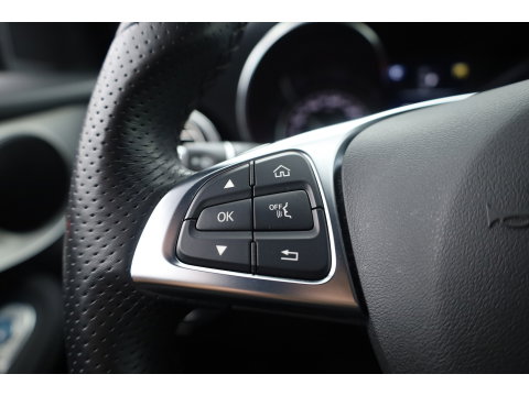 Mercedes-Benz GLC Coupé 250 4MATIC Business Solution AMG | Cruise Control | Memory | Stoelverw. | Camera | Bluetooth | 2400kg Trekgewicht | PDC V+A