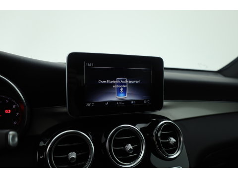 Mercedes-Benz GLC Coupé 250 4MATIC Business Solution AMG | Cruise Control | Memory | Stoelverw. | Camera | Bluetooth | 2400kg Trekgewicht | PDC V+A