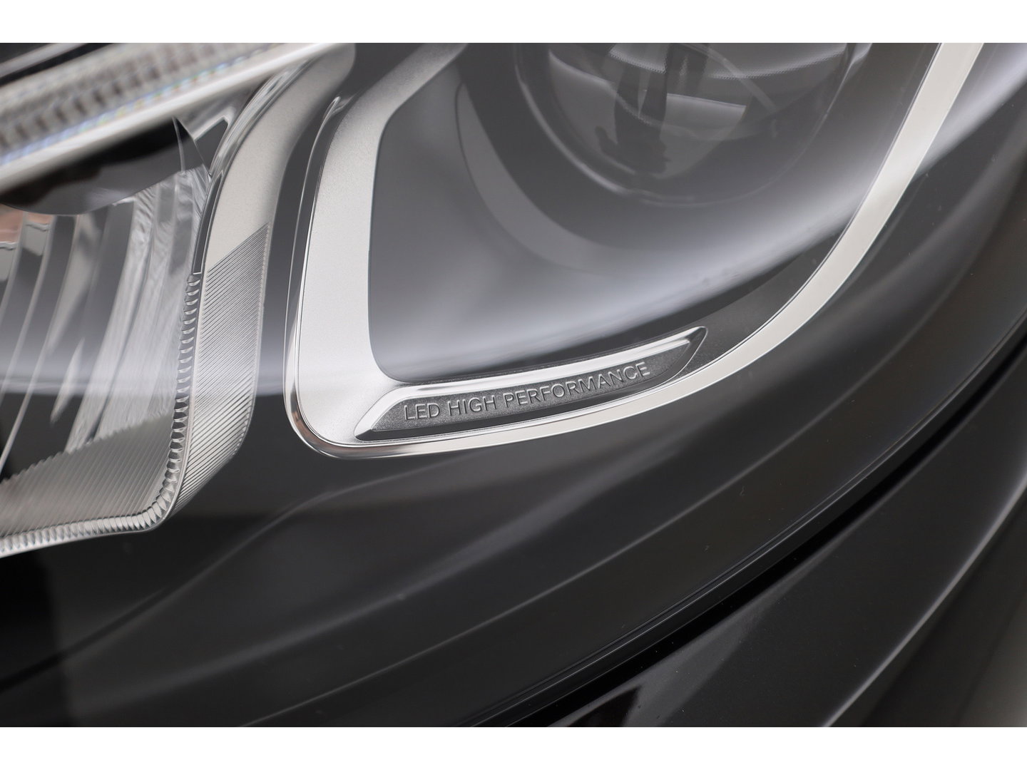 Mercedes-Benz GLC Coupé 250 4MATIC Business Solution AMG | Cruise Control | Memory | Stoelverw. | Camera | Bluetooth | 2400kg Trekgewicht | PDC V+A