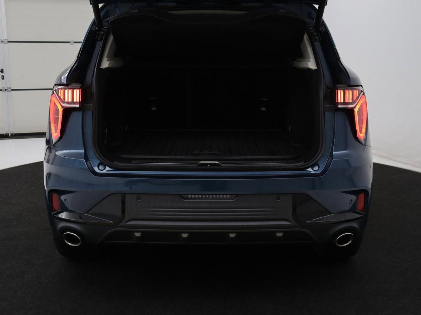Lynk & Co 01 1.5 SOH 90.1 | Panoramadak | Trekhaak | Infinity by harman | Adaptive cruise | Full LED | Carplay | Camera | Sfeerverlichting | Dodehoek detectie |