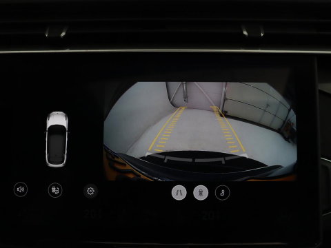 Lynk & Co 01 1.5 SOH 90.1 | Panoramadak | Trekhaak | Infinity by harman | Adaptive cruise | Full LED | Carplay | Camera | Sfeerverlichting | Dodehoek detectie |