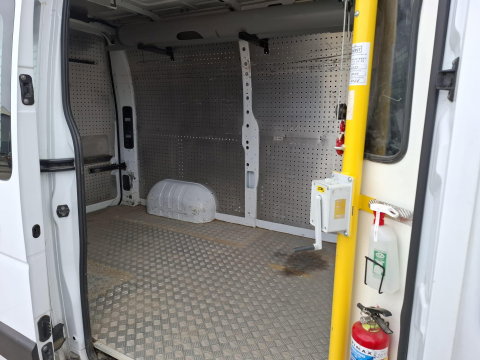 Renault Master T35 2.3 dCi L2H2 AIRCO / CRUISE CONTROLE / IMPERIAL / TREKHAAK / EURO 6