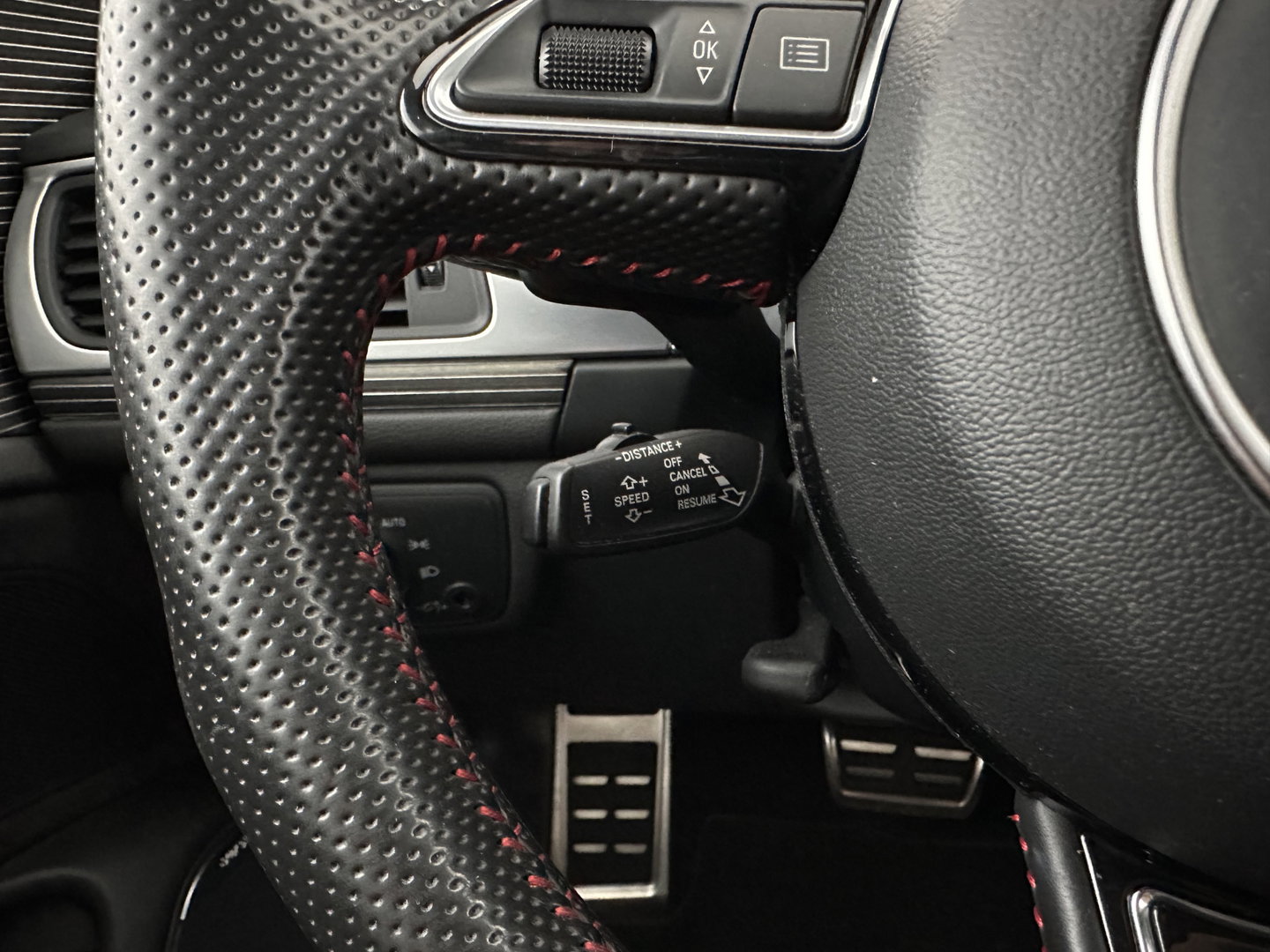 Audi A6 Avant 3.0 TDI BiT Quattro Competition Aut. *LEATHER | FULL-LED | CAMERA | NAVI-FULLMAP | HEATED-SPORTSEATS | KEYLESS | CRUISE | PDC | PRIVACY-GLASS | TOWBAR | 21"ALU