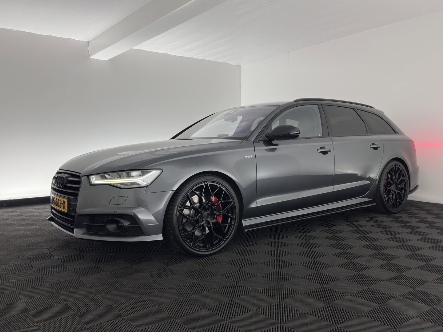 Audi A6 Avant 3.0 TDI BiT Quattro Competition Aut. *LEATHER | FULL-LED | CAMERA | NAVI-FULLMAP | HEATED-SPORTSEATS | KEYLESS | CRUISE | PDC | PRIVACY-GLASS | TOWBAR | 21"ALU