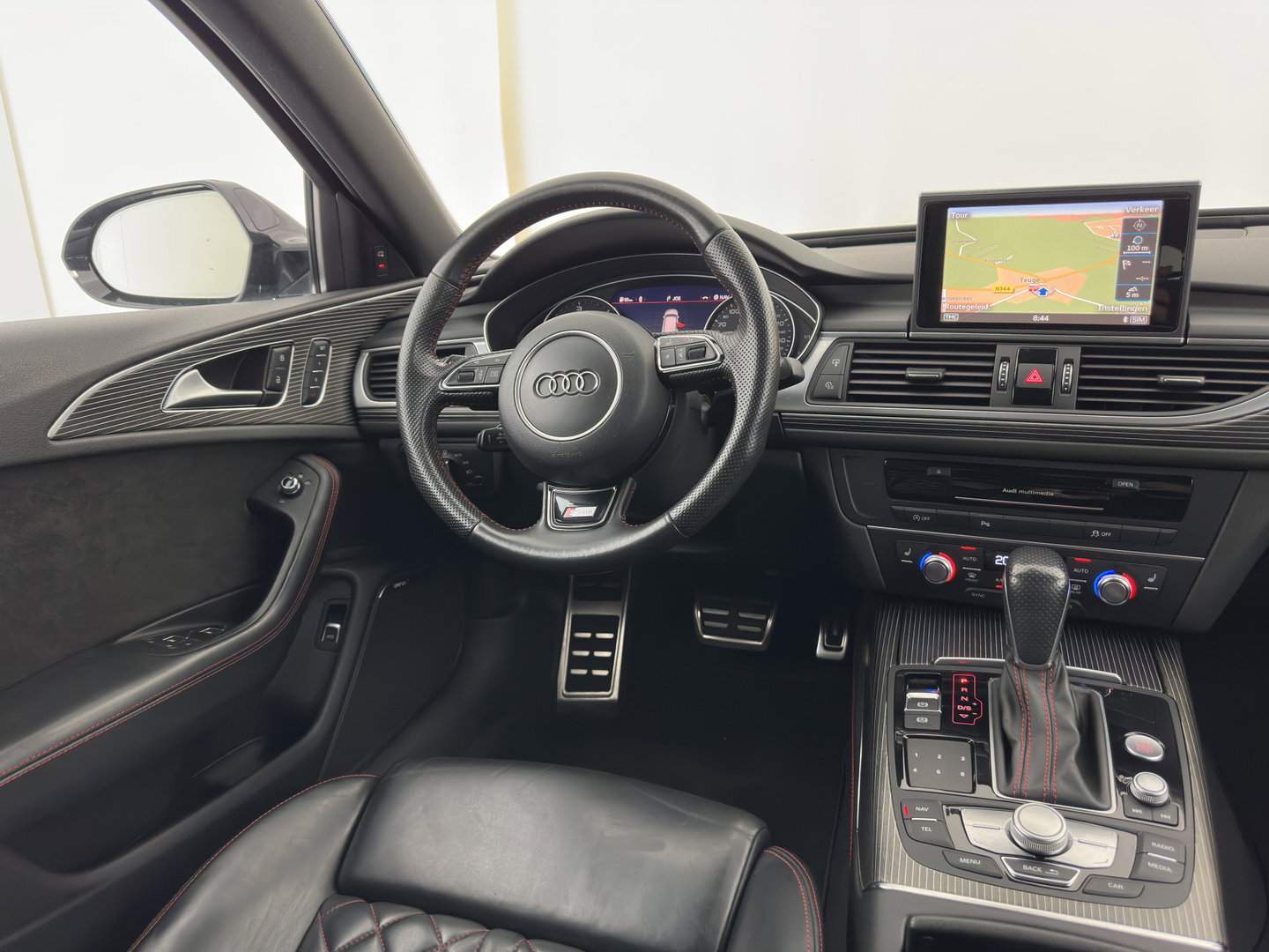 Audi A6 Avant 3.0 TDI BiT Quattro Competition Aut. *LEATHER | FULL-LED | CAMERA | NAVI-FULLMAP | HEATED-SPORTSEATS | KEYLESS | CRUISE | PDC | PRIVACY-GLASS | TOWBAR | 21"ALU