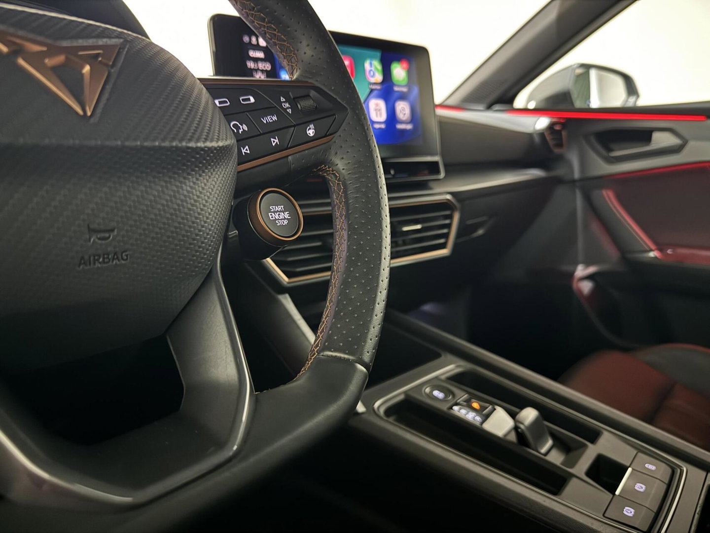 CUPRA Leon 1.4 e-Hybrid VZ Copper Edition Pano Memory Sfeer