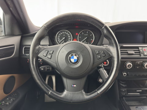 BMW 5 Serie Touring 535d M-Sportpack High Executive Aut. * PANO | LEATHER | HEATED SPORTSEATS | HIFI-SOUND | NAVI-FULLMAP | CRUISE | XENON | MEMORY-PACK | 19"ALU*