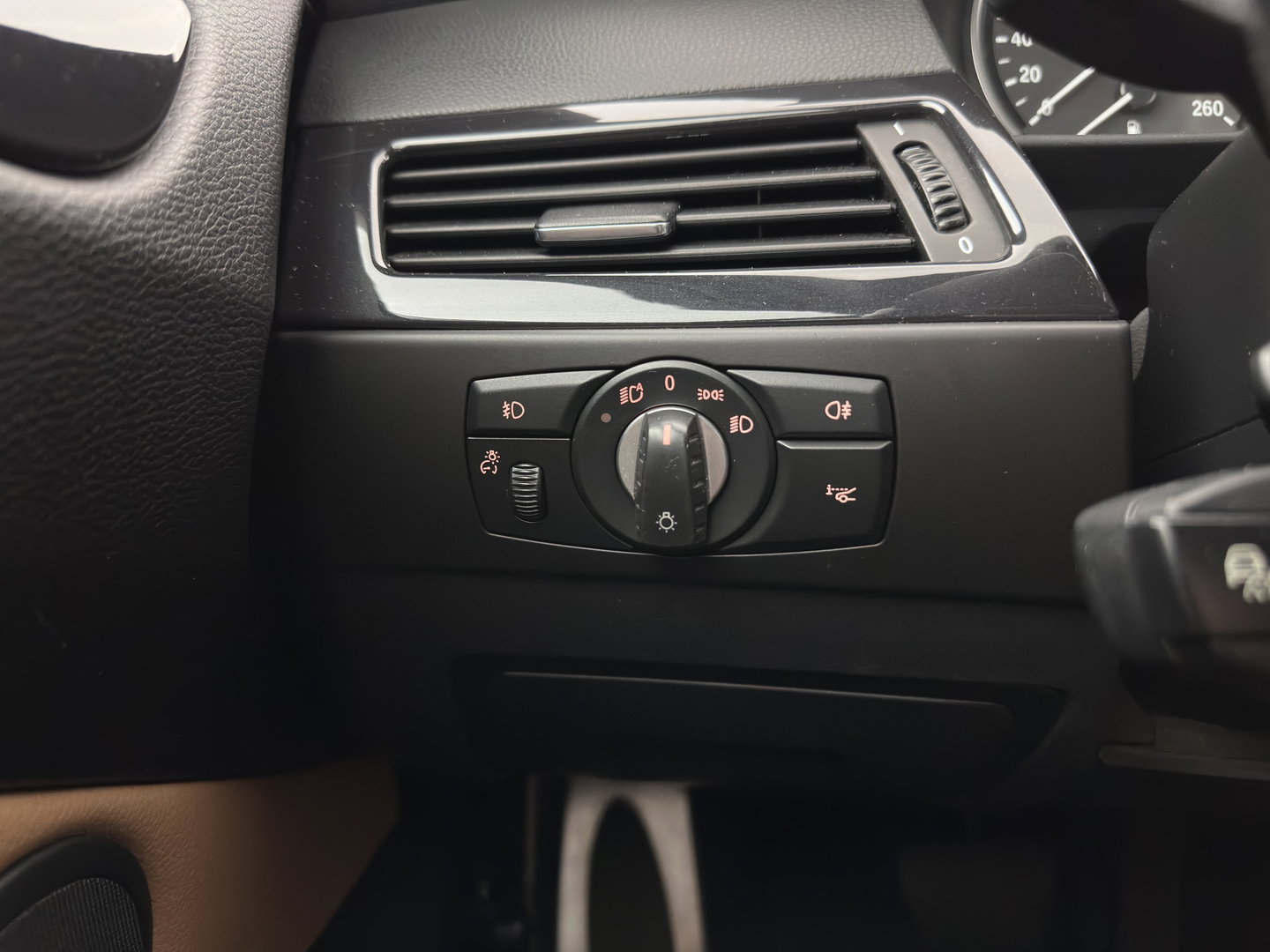 BMW 5 Serie Touring 535d M-Sportpack High Executive Aut. * PANO | LEATHER | HEATED SPORTSEATS | HIFI-SOUND | NAVI-FULLMAP | CRUISE | XENON | MEMORY-PACK | 19"ALU*