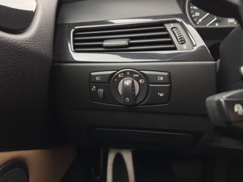 BMW 5 Serie Touring 535d M-Sportpack High Executive Aut. * PANO | LEATHER | HEATED SPORTSEATS | HIFI-SOUND | NAVI-FULLMAP | CRUISE | XENON | MEMORY-PACK | 19"ALU*