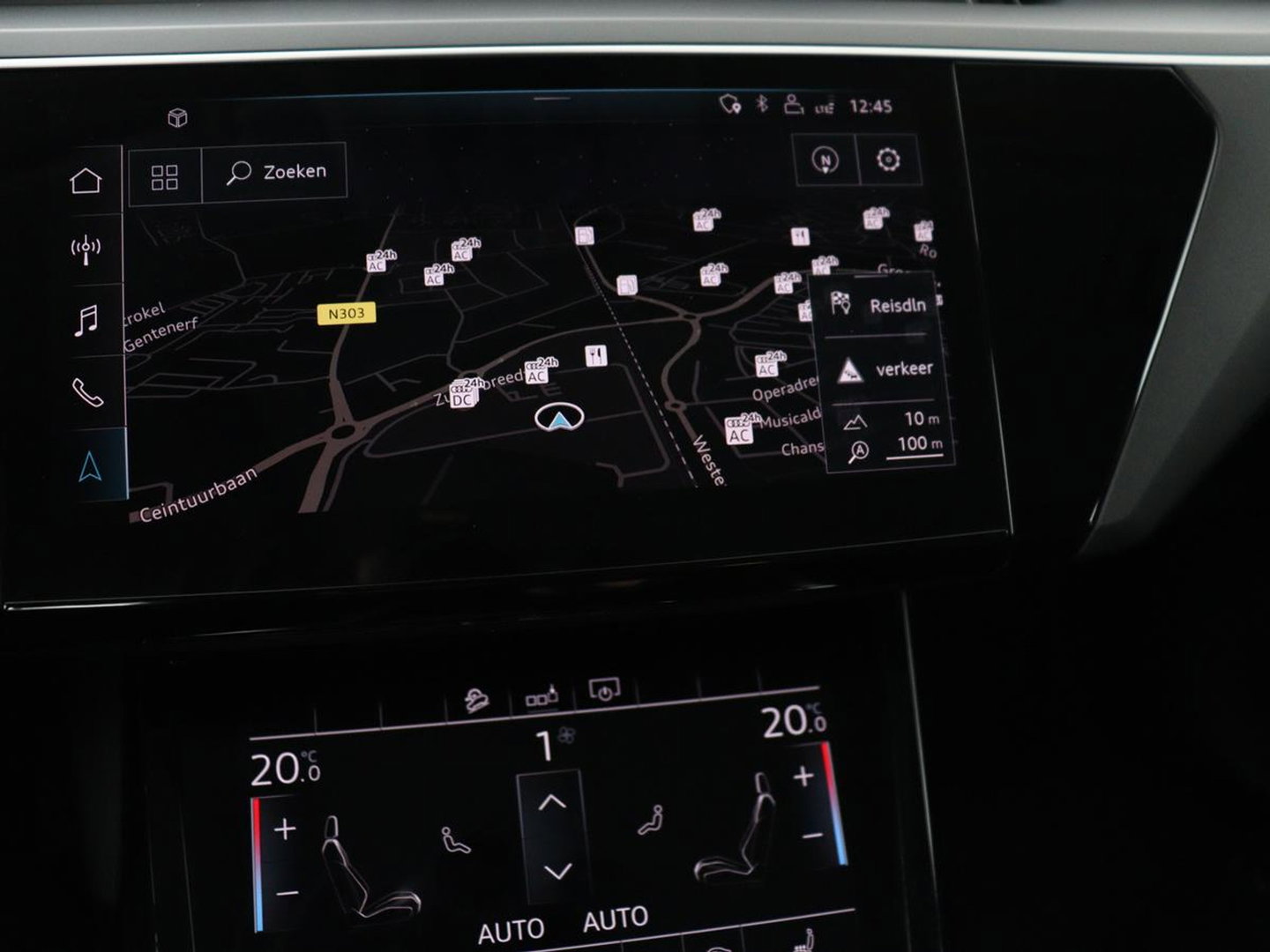 Audi e-tron e-tron 50 quattro Launch edition plus 71 kWh | SOH 90.6 | Panoramadak | Luchtvering | Adaptive cruise | Leder | Carplay | Memory | Stoelverwarming | Navi. Full map | PDC