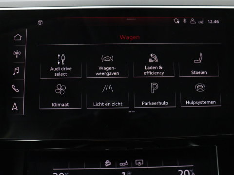 Audi e-tron e-tron 50 quattro Launch edition plus 71 kWh | SOH 90.6 | Panoramadak | Luchtvering | Adaptive cruise | Leder | Carplay | Memory | Stoelverwarming | Navi. Full map | PDC