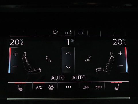 Audi e-tron e-tron 50 quattro Launch edition plus 71 kWh | SOH 90.6 | Panoramadak | Luchtvering | Adaptive cruise | Leder | Carplay | Memory | Stoelverwarming | Navi. Full map | PDC